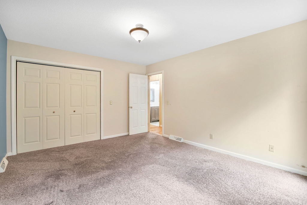 16 Hemingway Road Wilbraham, MA 01095 - Photo 34 of 40