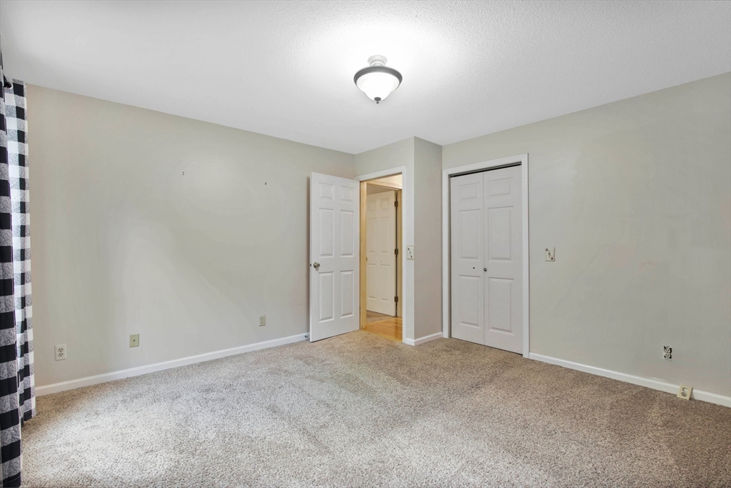 16 Hemingway Road Wilbraham, MA 01095 - Photo 37 of 40