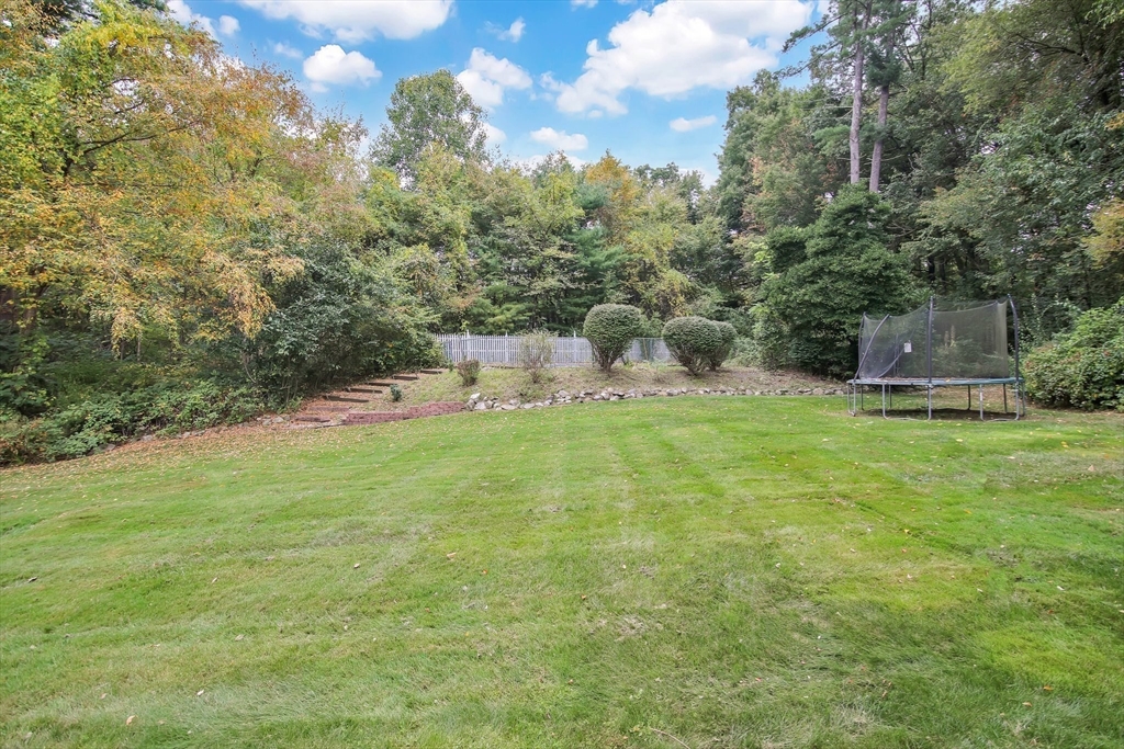 16 Hemingway Road Wilbraham, MA 01095 - Photo 7 of 40