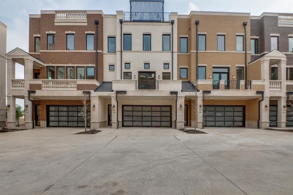 a view of an apartment building