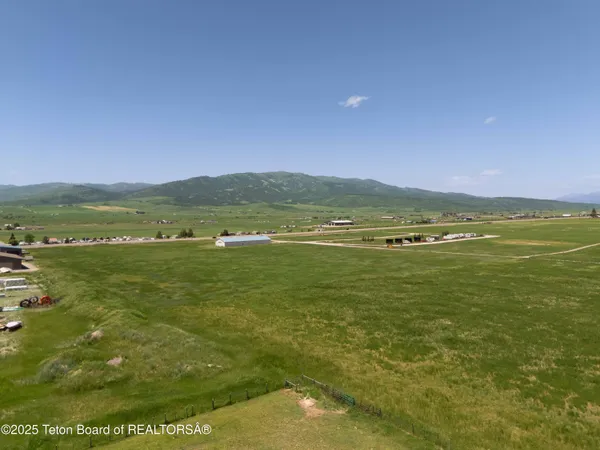 $1,575,000 | Connormans Way, Etna, WY 83118