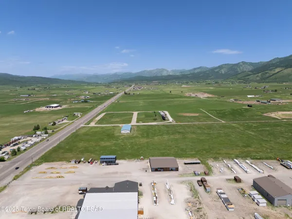 $1,575,000 | Connormans Way, Etna, WY 83118