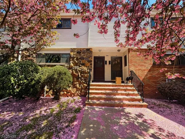 $498,000 | 904 Merritt Drive, Unit D, Hillsborough, NJ 08844