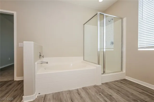 $2,290 | 6462 Cinnamon Hazlenut Street, North Las Vegas, NV 89084