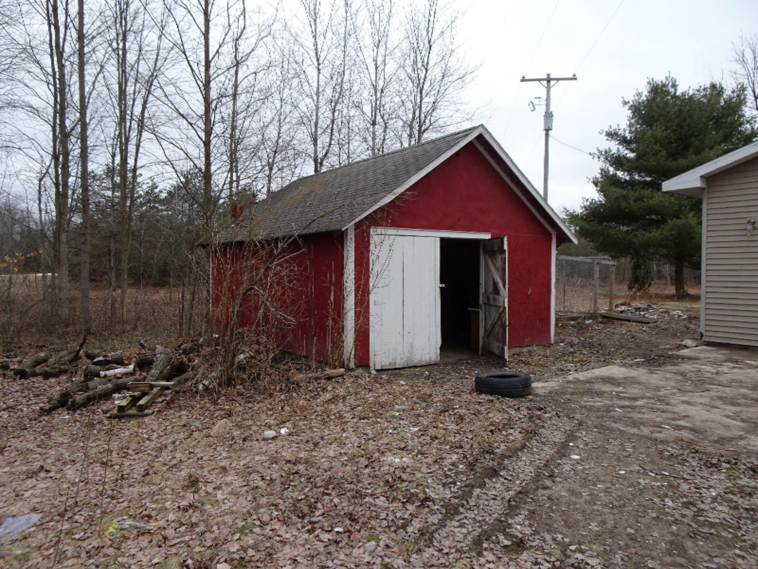15766 Makinen Road Kaleva, MI 49645 - Photo 3 of 16 81f90533-5893-4fc6-96a1-210d4ca21d71