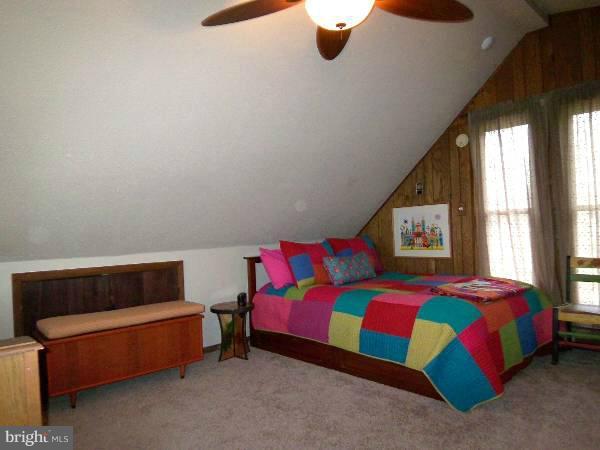 195 Mild Winter Road Hedgesville, WV 25427 - Photo 11 of 24 Bedroom (Master)
