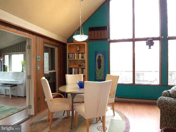 195 Mild Winter Road Hedgesville, WV 25427 - Photo 15 of 24 Dining Room