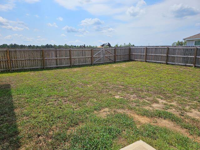 320 Flounder Street Crestview, FL 32539 - Photo 40 of 41 a view of a backyard