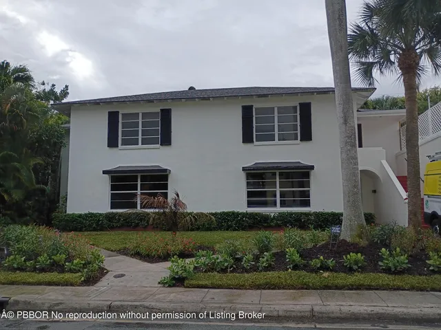 $5,750,000 | 240 Oleander Avenue, Palm Beach, FL 33480