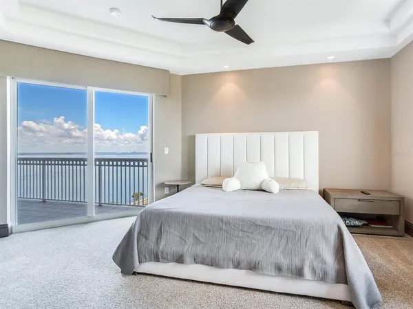 $25,900 | 3507 Bayshore Boulevard, Unit 2001, Tampa, FL 33629