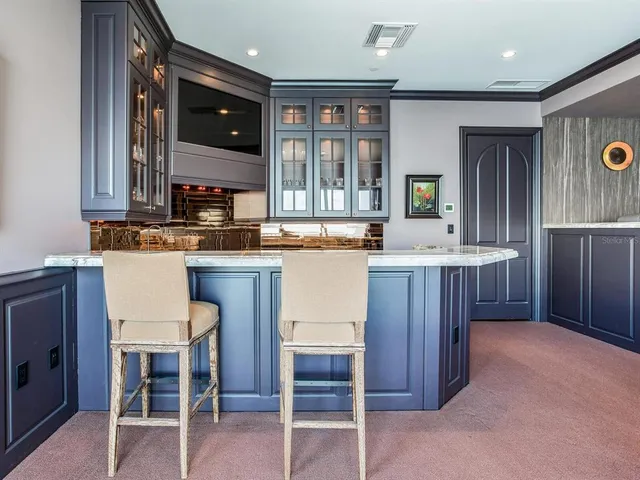 $25,900 | 3507 Bayshore Boulevard, Unit 2001, Tampa, FL 33629