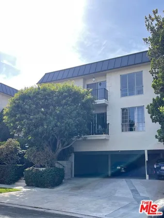 $4,550 | 11835 Dorothy Street, Unit 2, Los Angeles, CA 90049