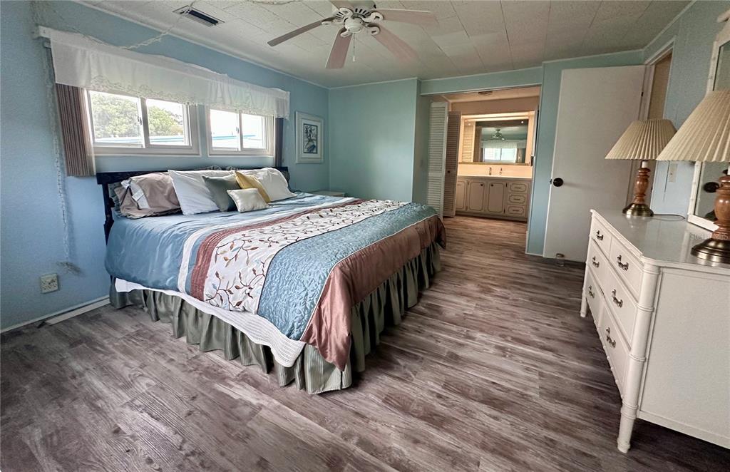 1100 South Belcher Road, Unit 523 Largo, FL 33771 - Photo 12 of 45 Gallery Image 12
