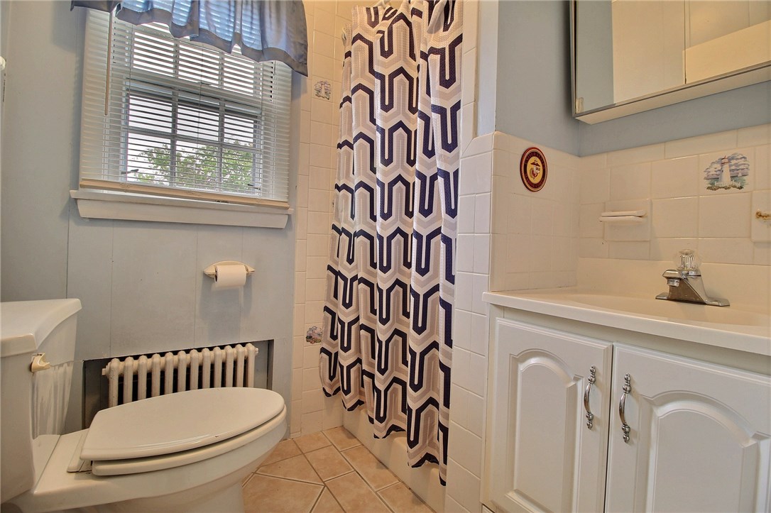 298 Shore Road Westerly, RI 02891 - Photo 21 of 37
