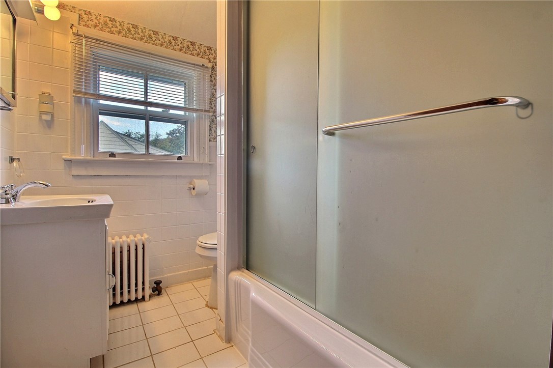 298 Shore Road Westerly, RI 02891 - Photo 29 of 37