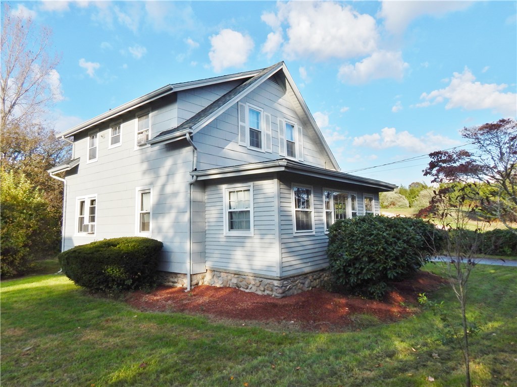 298 Shore Road Westerly, RI 02891 - Photo 30 of 37