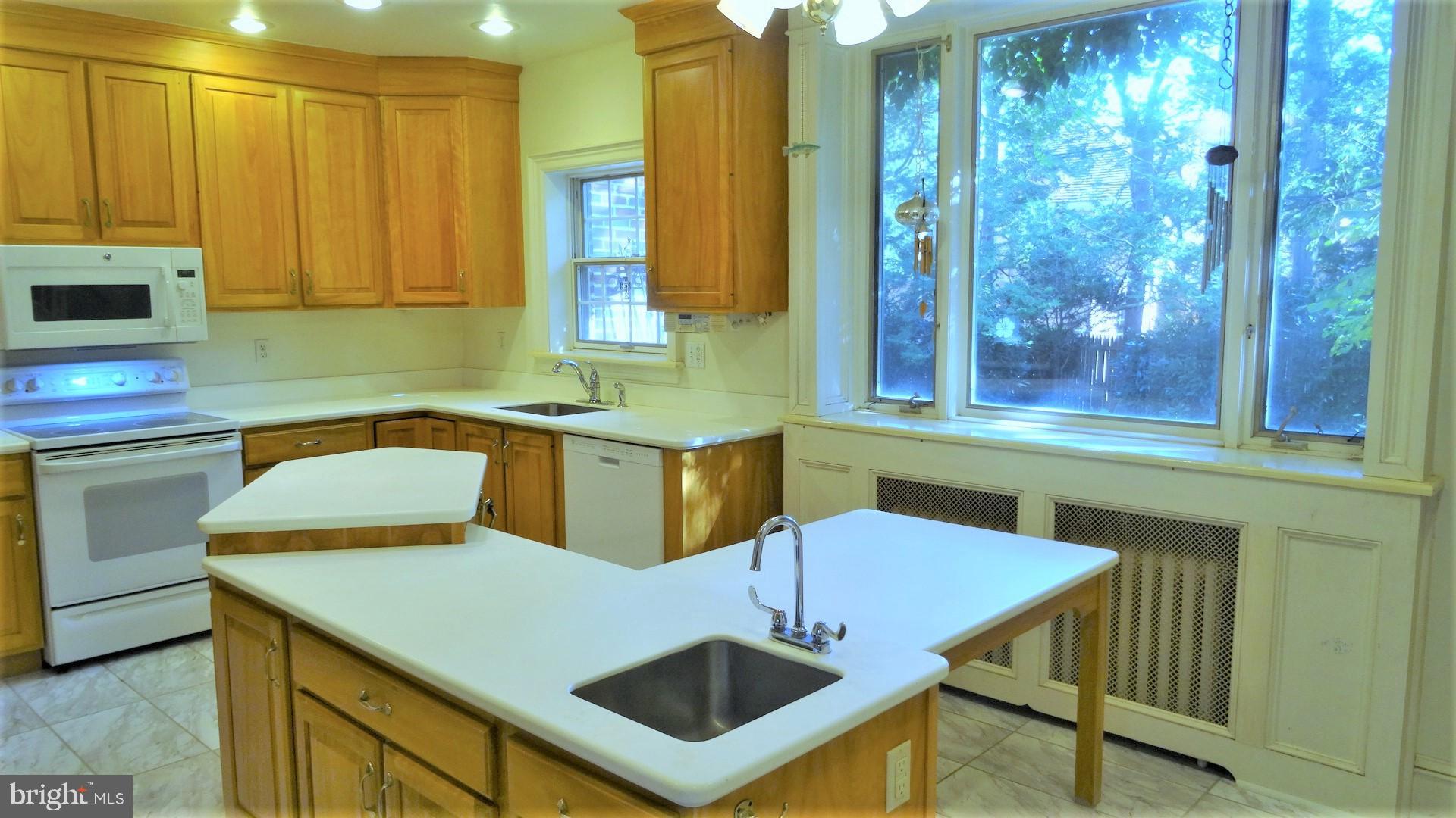 205 Whitemarsh Road Ardmore, PA 19003 - Photo 35 of 41
