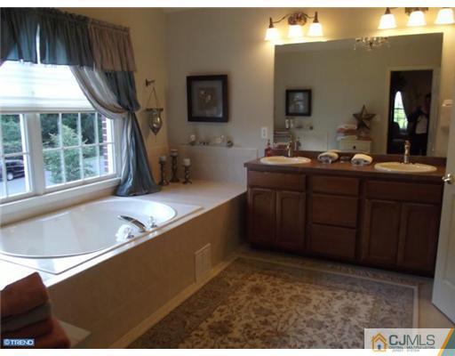 1 Cutter Court Cream Ridge, NJ 08514 - Photo 17 of 25