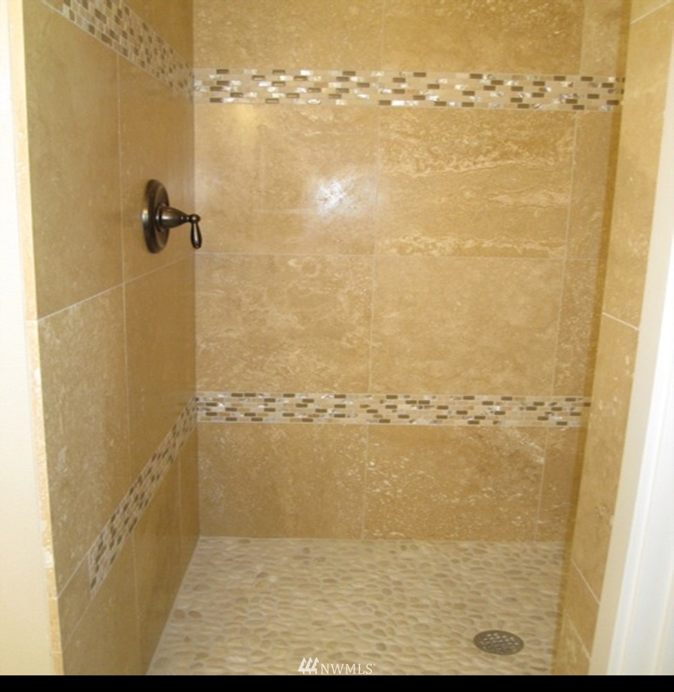 14765 Olympic View Loop Road Northwest Silverdale, WA 98383 - Photo 11 of 23 Gallery Image 11