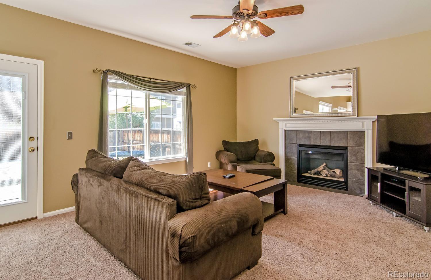 1134 Riddlewood Lane Highlands Ranch, CO 80129 - Photo 4 of 16