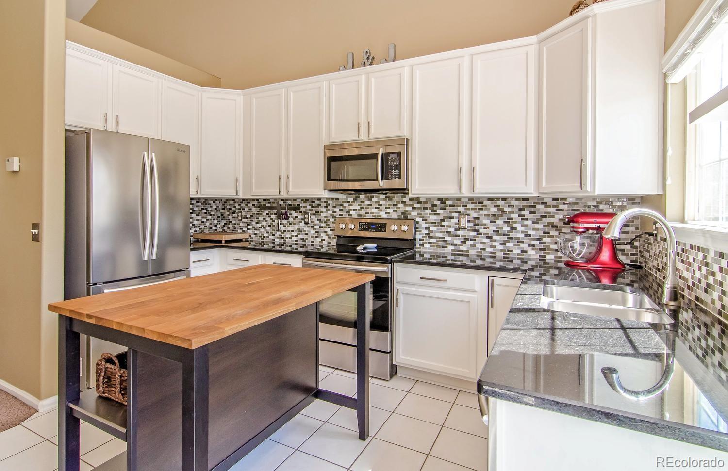 1134 Riddlewood Lane Highlands Ranch, CO 80129 - Photo 9 of 16