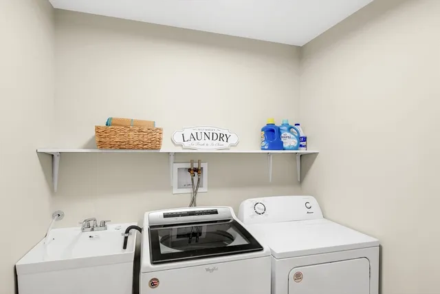 $635,000 | 105 Market Street, Unit B, Amesbury, MA 01913