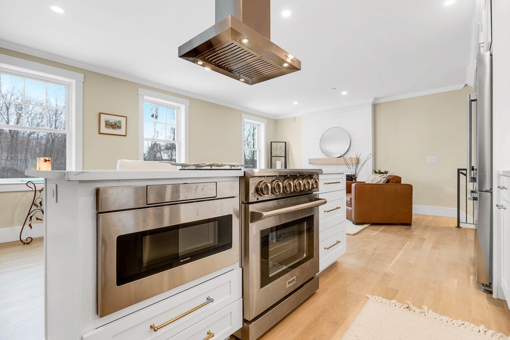105 Market Street, Unit B Amesbury, MA 01913 - Photo 7 of 25