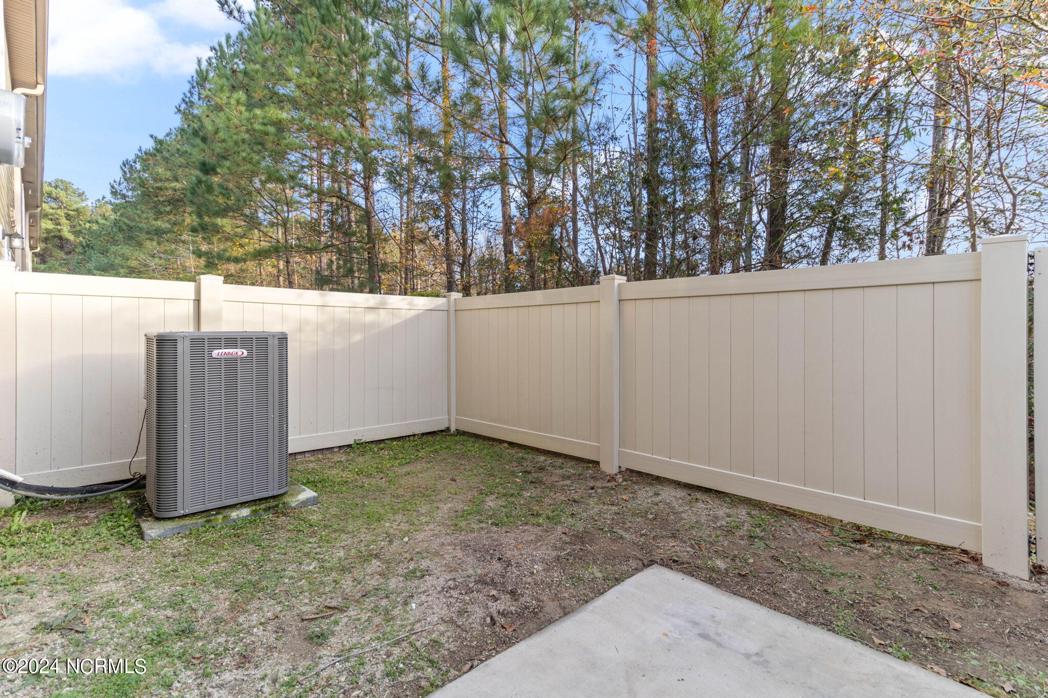 300 Glenellen Loop Road Midway Park, NC 28544 - Photo 27 of 31 5-web-or-mls-IMG_0209