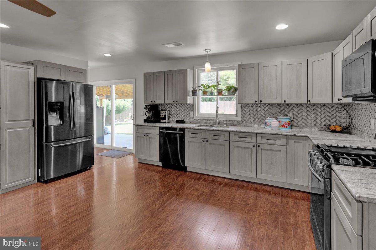 608 Bermuda Road Lancaster, PA 17603 - Photo 11 of 32 Gallery Image 11