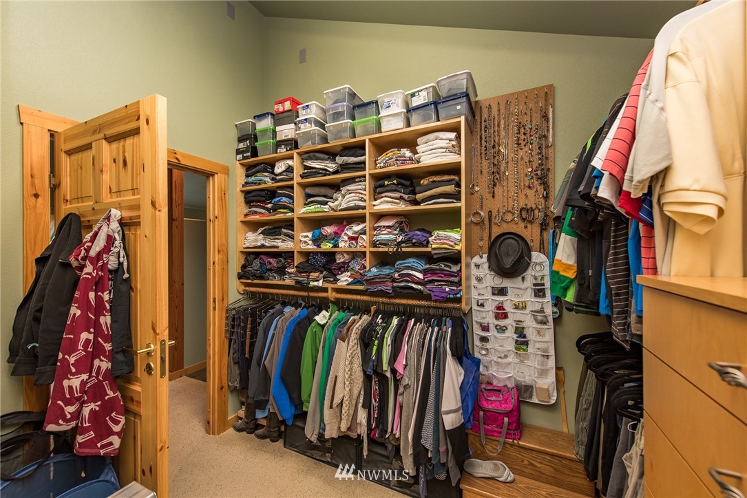 674 Southridge Road Port Angeles, WA 98363 - Photo 17 of 25 Gallery Image 17