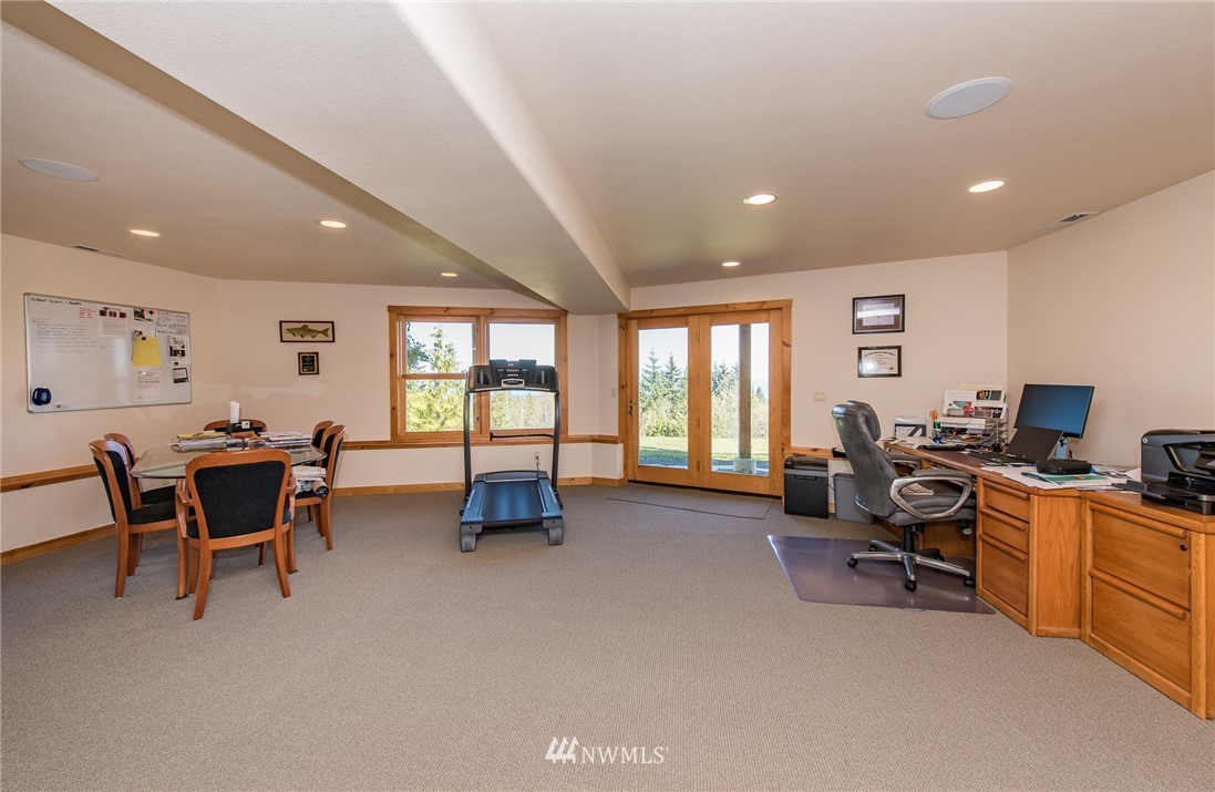 674 Southridge Road Port Angeles, WA 98363 - Photo 21 of 25 Gallery Image 21