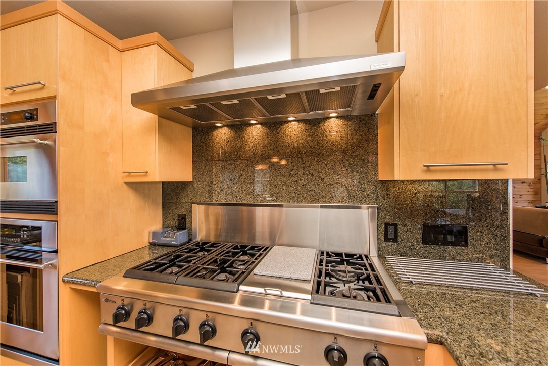 674 Southridge Road Port Angeles, WA 98363 - Photo 8 of 25 Gallery Image 8