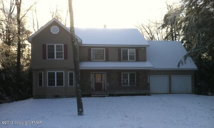 7742 Lake Road Tobyhanna, PA 18466 - Photo 1 of 16 Main view
