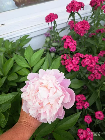 $289,000 | 207 North Main Street, Homedale, ID 83628