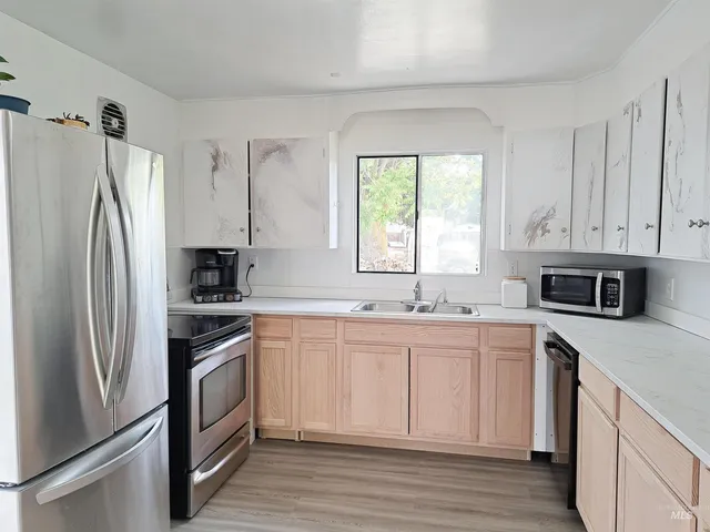 $289,000 | 207 North Main Street, Homedale, ID 83628