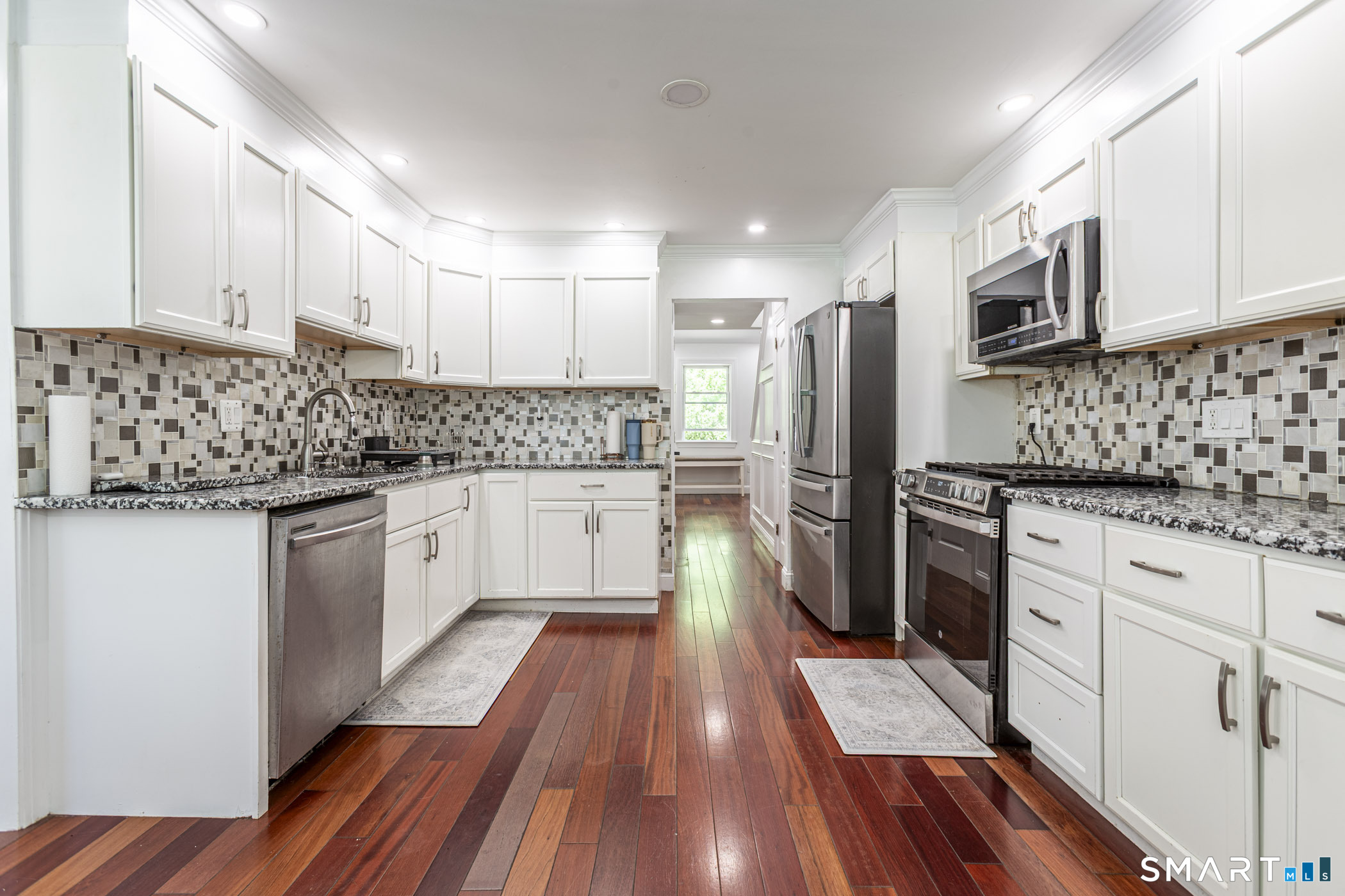 50 Chidsey Road Avon, CT 06001 - Photo 13 of 40