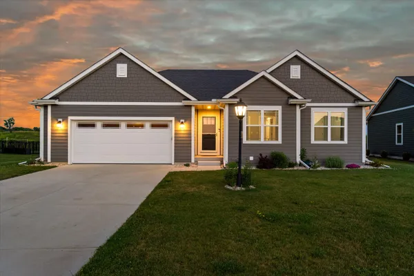 $649,900 | 35077 Yahara Drive, Summit, WI 53066