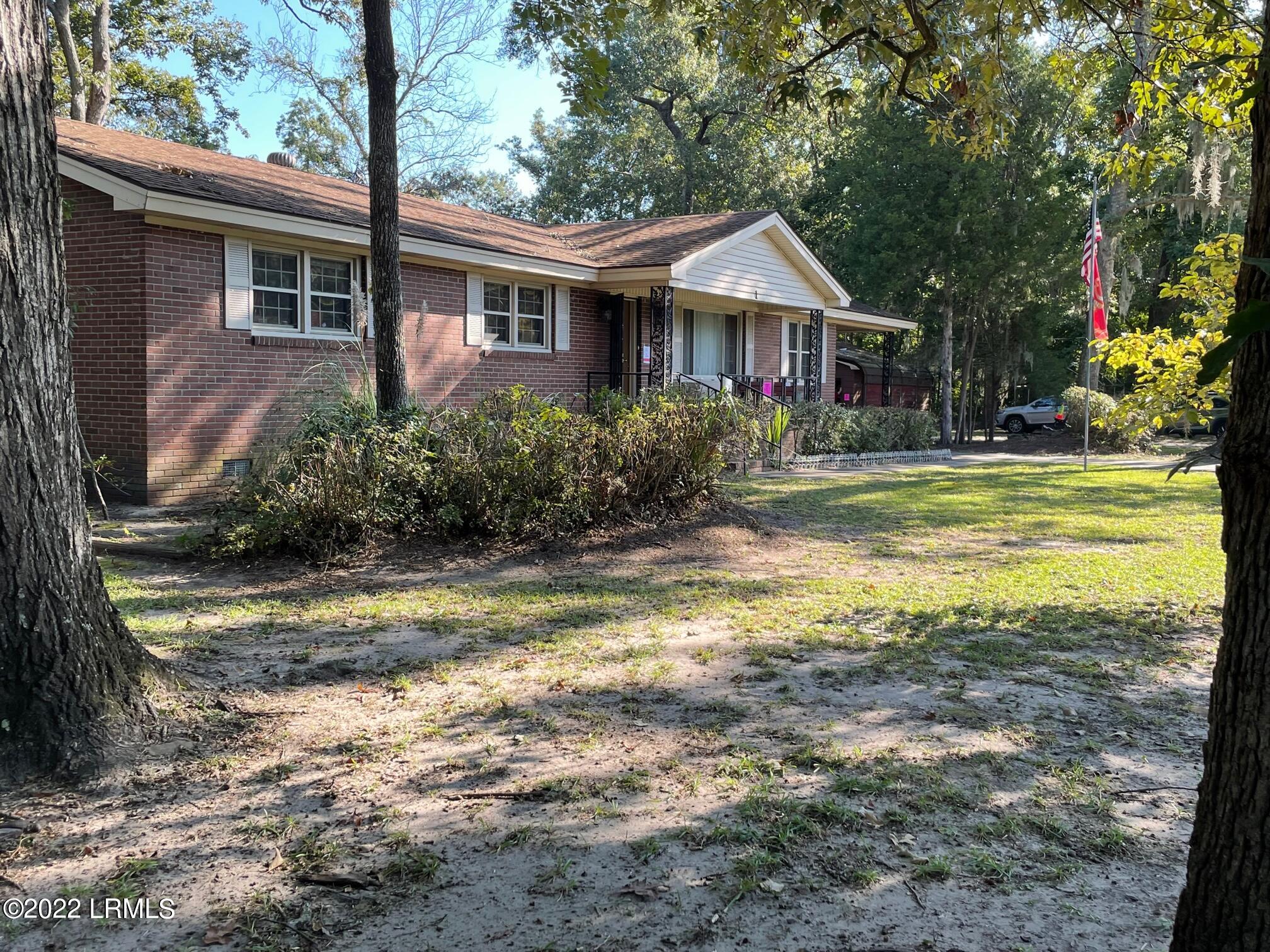 1 State Rd S-7-428 Beaufort, SC 29907 - Photo 1 of 43 view from street