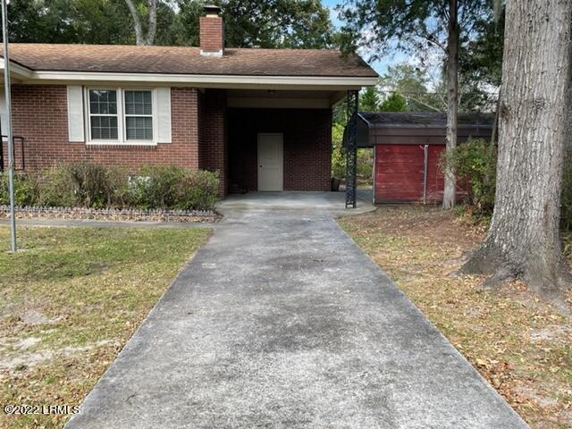 1 State Rd S-7-428 Beaufort, SC 29907 - Photo 11 of 43 carport
