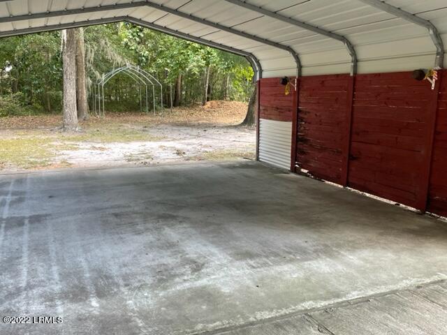 1 State Rd S-7-428 Beaufort, SC 29907 - Photo 9 of 43 covered parking