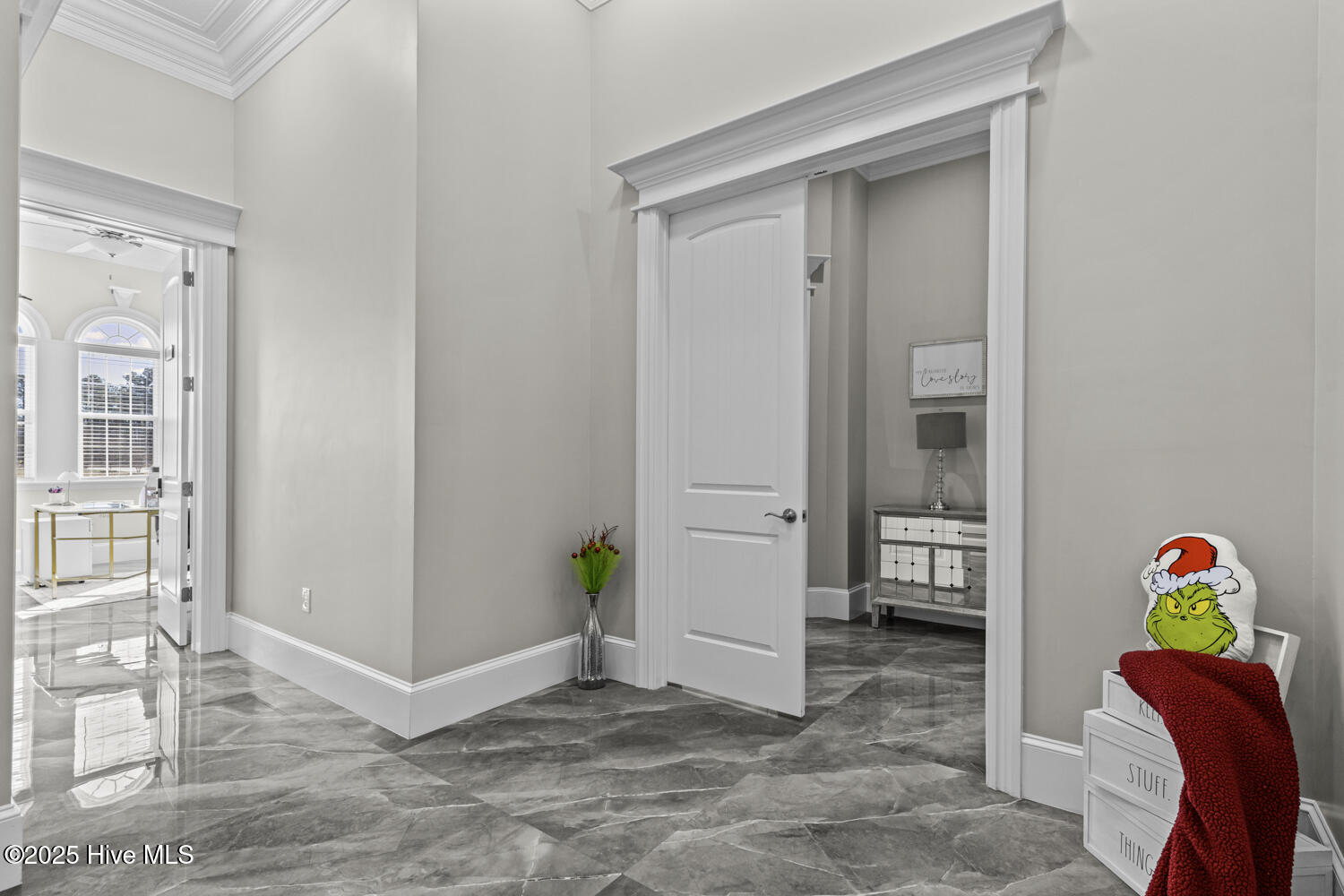 5976 Gum Branch Road Jacksonville, NC 28546 - Photo 32 of 96 Entry to Office / Master Suite