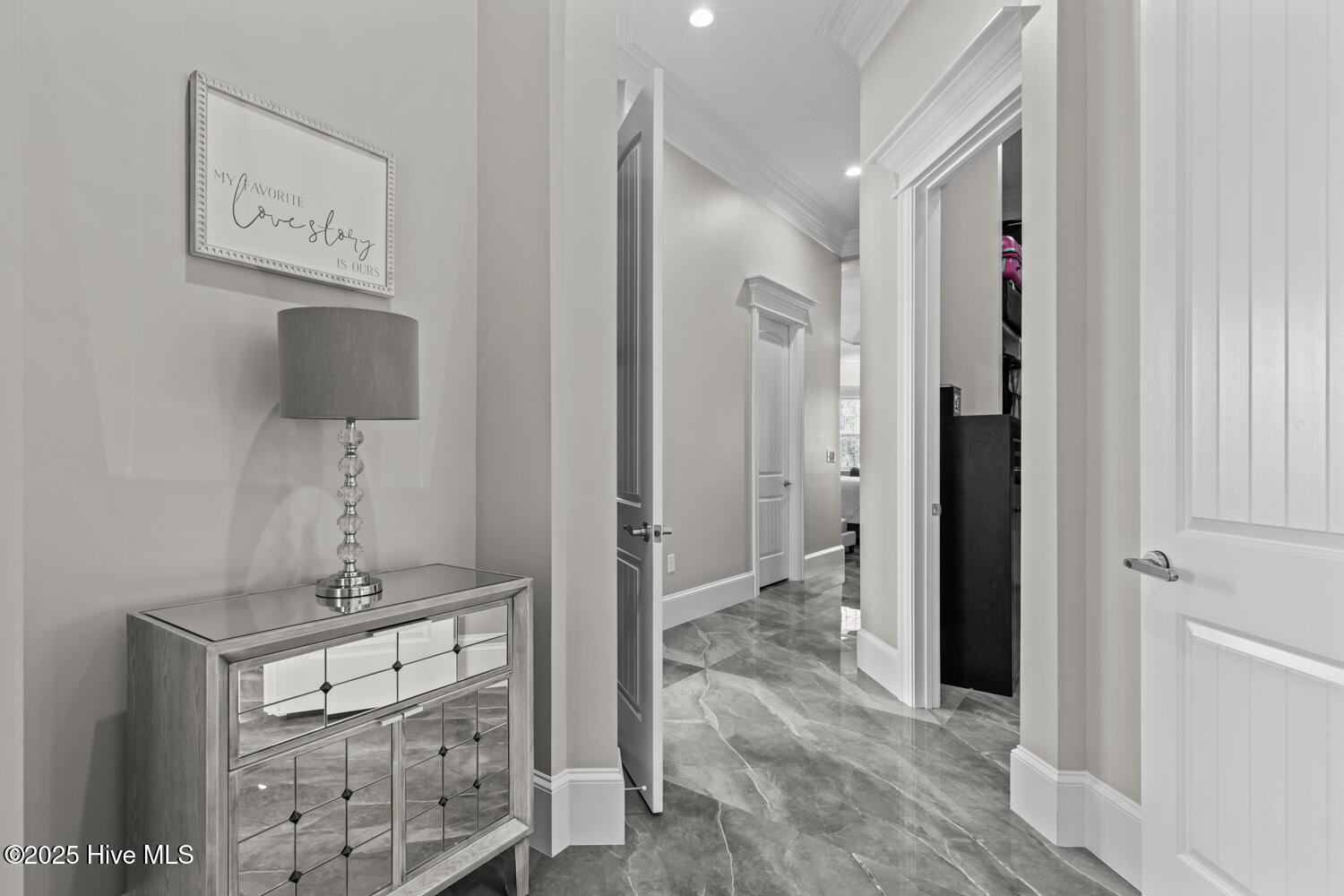 5976 Gum Branch Road Jacksonville, NC 28546 - Photo 33 of 96 Master bedroom hallway
