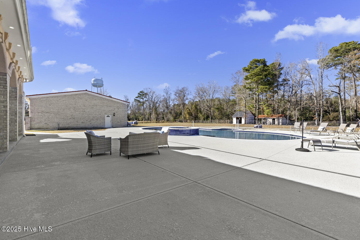 5976 Gum Branch Road Jacksonville, NC 28546 - Photo 78 of 96 Patio area