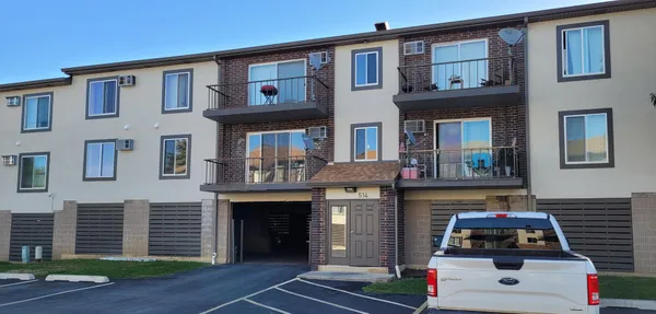 $1,850 | 514 Kiowa Circle, Unit 204, Naperville, IL 60565
