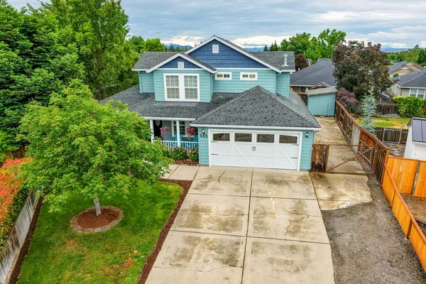 $599,900 | 545 Diego Court, Central Point, OR 97502