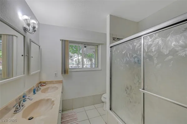 $2,299 | 5248 Rambling Road, Las Vegas, NV 89120