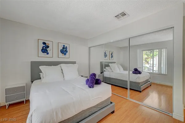 $2,299 | 5248 Rambling Road, Las Vegas, NV 89120