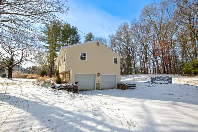 $379,900 | 32 Michele Drive, Somers, CT 06071
