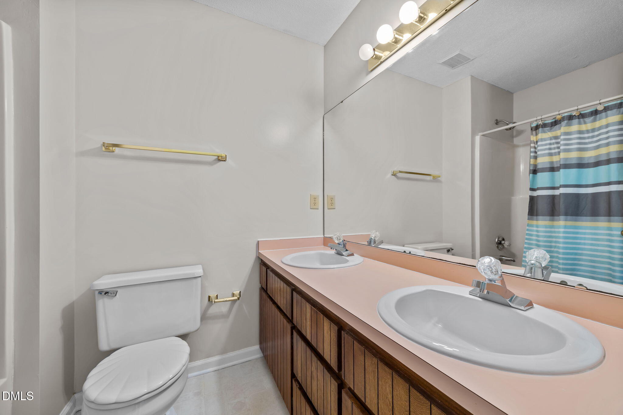 517 John Mitchell Road Youngsville, NC 27596 - Photo 18 of 40 Primary Bathroom