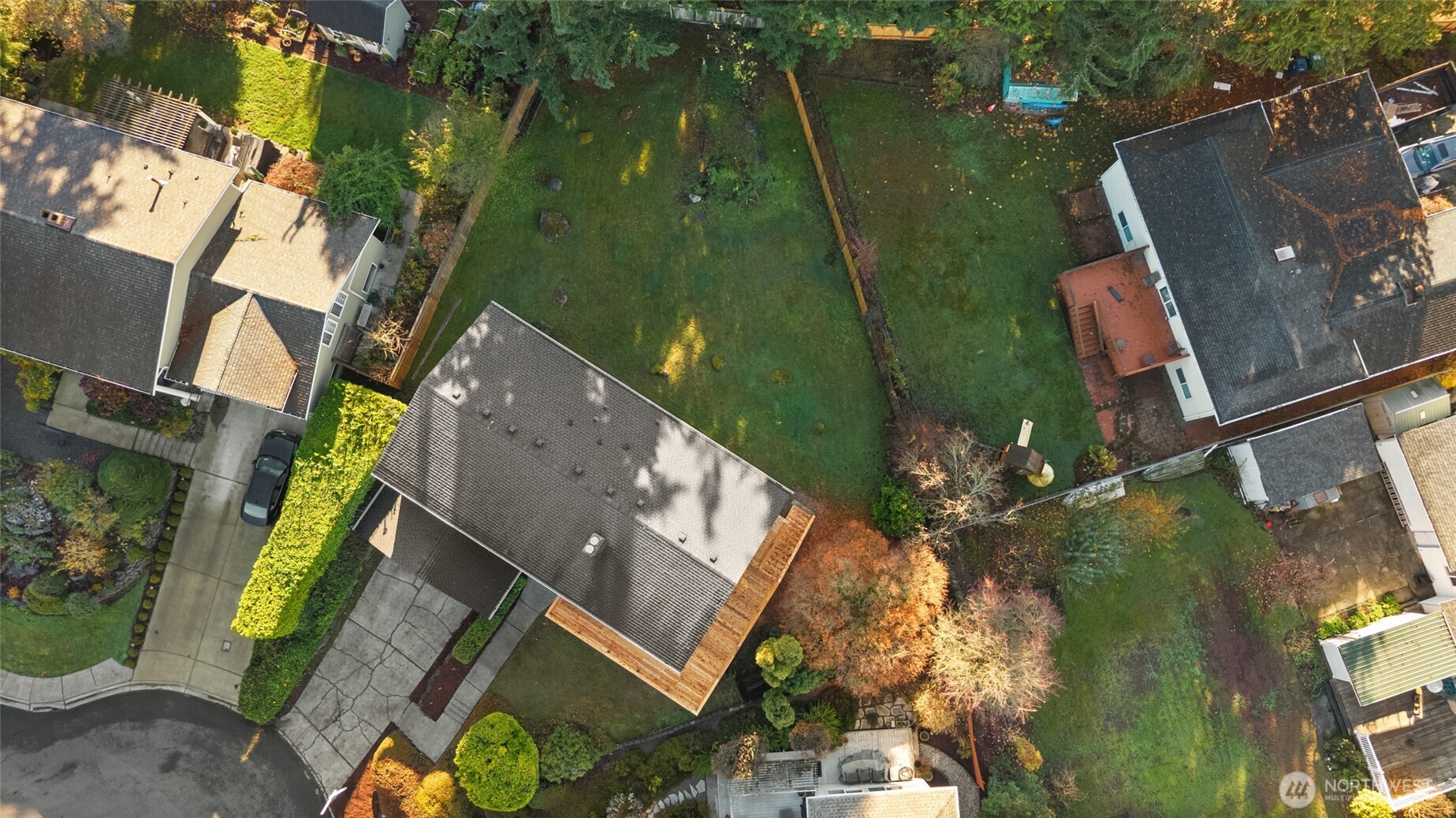 30013 2nd Avenue Southwest Federal Way, WA 98023 - Photo 37 of 40 an aerial view of houses with yard